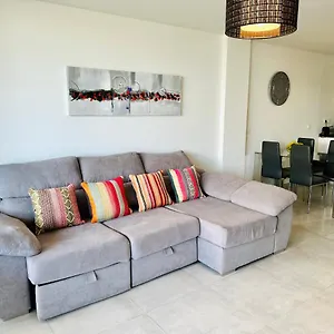 2-bedroom-apartment With A Terrace, Pool, Gym Appartement Málaga